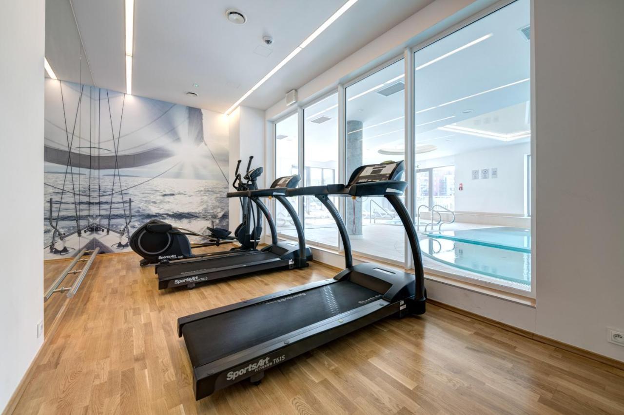 Live & Travel Apartments - Waterlane Island Гданськ Екстер'єр фото
