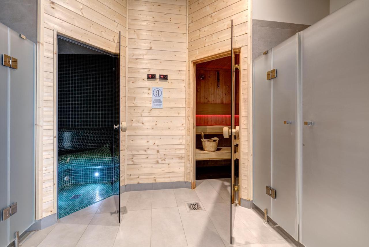Live & Travel Apartments - Waterlane Island Гданськ Екстер'єр фото